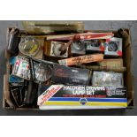 MISCELLANEOUS ARTIST'S PAINTS AND BRUSHES, MAGNIFYING GLASSES, ETC