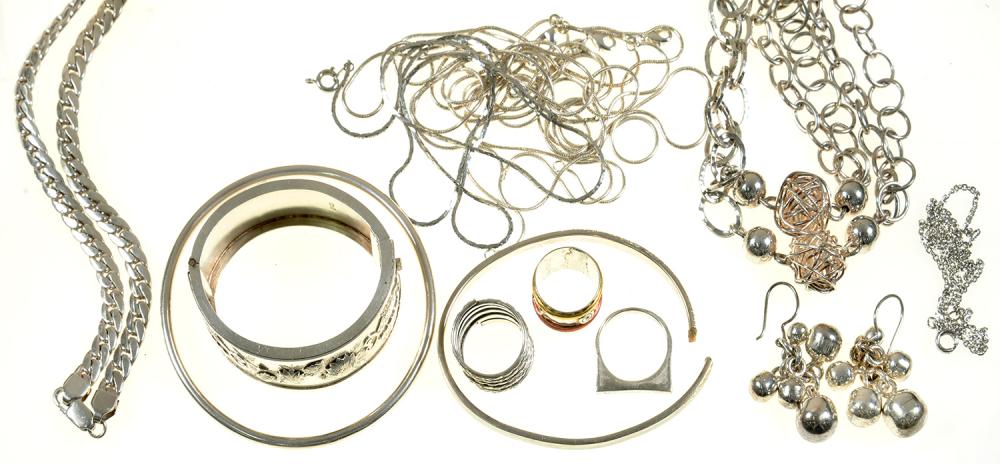 MISCELLANEOUS SILVER JEWELLERY, 259G++GENERAL WEAR CONSISTENT WITH AGE