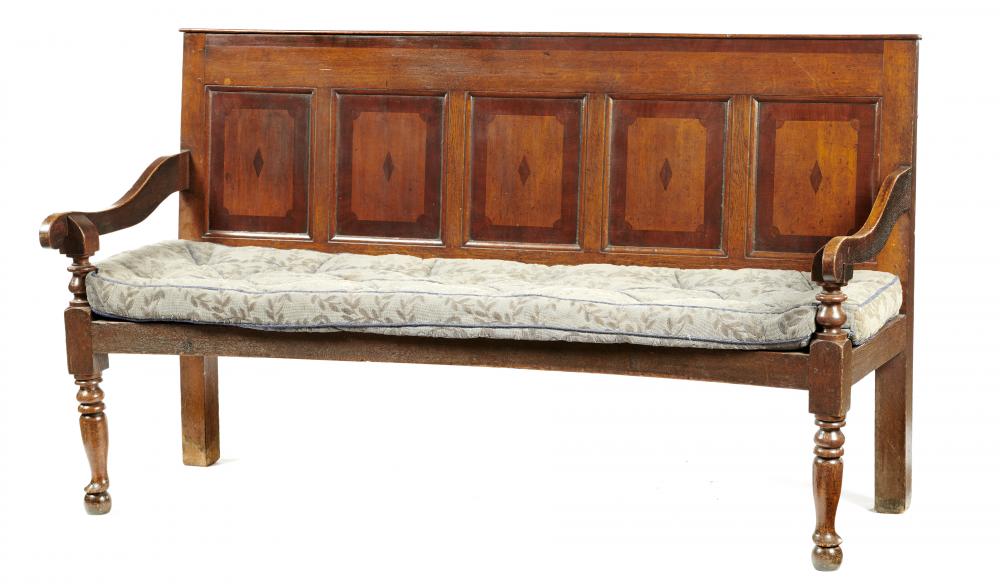 A GEORGE III OAK AND CROSSBANDED SETTLE, EARLY 19TH C, with five lozenge centred panels to the back,