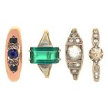 A SAPPHIRE AND SEED PEARL RING IN 9CT GOLD, BIRMINGHAM 1894, AND THREE ART DECO PASTE SET RINGS,