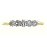 A FIVE STONE DIAMOND RING, THE BRILLIANT CUT DIAMONDS 0.5CT APPROX, IN GOLD MARKED 18CT&PT, 3G, SIZE