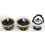A PAIR OF DERBY COBALT GROUND POT POURRI BASKETS AND COVERS, 8CM H, RED PAINTED MARK, C1820 AND A