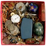 MISCELLANEOUS SILVER AND COSTUME JEWELLERY, ETC++DAMAGE AND WEAR CONSISTENT WITH AGE