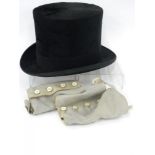 A BLACK SILK TOP HAT BY AUSTEN REED LIMITED, APERTURE 16 X 19CM, BOXED