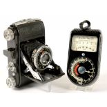 A WELTA 35MM FOLDING CAMERA WITH CASSAR F2.9 5CM LENS AND A WESTON MASTER LIGHT METER