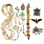 A THREE ROW CULTURED PEARL NECKLACE WTH SILVER GILT CLASP, A BATIC AMBER BRACELET IN SILVER, A