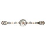 AN UNUSUAL EDWARDIAN DIAMOND AND COGNAC DIAMOND BROOCH old cut diamonds 1ct approx, the old cut