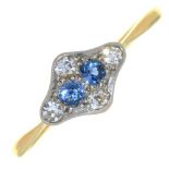 AN ART DECO SAPPHIRE AND DIAMOND RING IN GOLD, C1930, 2G, SIZE V++LIGHT WEAR CONSISTENT WITH AGE,