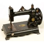 A PLYMOUTH 1877, SERIAL 305167 CAST IRON VICTORIAN SEWING MACHINE, SUPPLIED BY A F IVEY, MOVEABLE