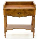 A WALNUT WASHSTAND, EARLY 20TH C, 81CM H; 70 X 40CM