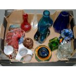 A COLLECTION OF VENETIAN AND OTHER COLOURED GLASS VASES AND OTHER OBJECTS, INCLUDING STUDIO GLASS,