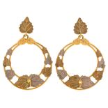 A PAIR OF FOLIATE GOLD HOOP EARRINGS, MARKED 10K, 4G++IN GOOD CONDITION