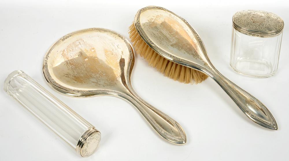 A PAIR OF GEORGE V SILVER MIRRORS, BIRMINGHAM 1925 AND A PAIR OF EDWARD VII SILVER CAPPED GLASS