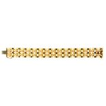 A 14CT GOLD BRACELET, 29G++IN GOOD CONDITION