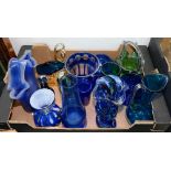 MISCELLANEOUS MID CENTURY DECORATIVE GLASSWARE