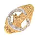 A DIAMOND RING OF A HORSE'S HEAD, IN 9CT GOLD, 6G, SIZE Y++IN GOOD CONDITION