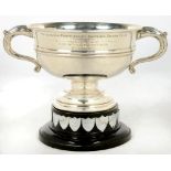 A GEORGE VI SILVER TROPHY CUP AND STAND, 23 CM H INCLUDING STAND, INSCRIBED NOTTINGHAM PROPRIETARY