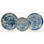 TWO CHINESE BLUE AND WHITE DISHES AND A PLATE, 29CM D AND SMALLER, 19TH C
