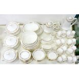 AN EXTENSIVE PARAGON BONE CHINA BELINDA PATTERN DINNER SERVICE