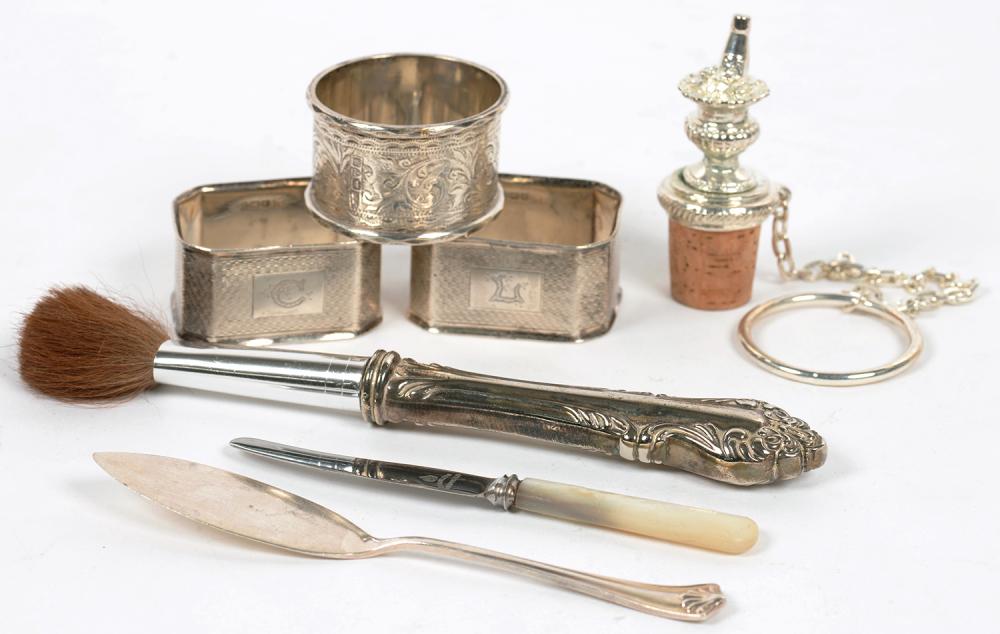 MISCELLANEOUS SILVER AND PLATED ARTICLES, INCLUDING A PAIR OF GEORGE VI SILVER NAPKIN RINGS,