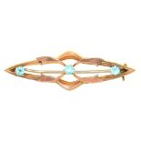 AN ART NOUVEAU BROOCH, SET WITH BLUE PASTE, IN GOLD MARKED 9CT, 4.5 CM L, 2G++SOLDER REPAIR TO BACK,