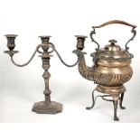 A VICTORIAN EPNS TEA KETTLE, 32 CM H AND AN EPNS CANDELABRUM, 27 CM H (2)++TARNISHED