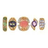 FIVE GEM SET 9CT GOLD RINGS, INCLUDING AN AMETHYST AND DIAMOND RING AND A MYSTIC TOPAZ RING, 20.