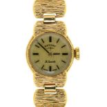 A ROTARY 9CT GOLD LADY'S WRISTWATCH, ON 9CT GOLD BRACELET, 14.5G++RUNNING, LIGHT WEAR CONSISTENT
