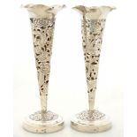 A PAIR OF CHINESE PIERCED SILVER TRUMPET VASES, 17 CM H, EARLY 20TH C, 4OZS 6DWTS