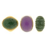 THREE JADE RINGS IN 9CT GOLD, 25G, SIZE O - R++LIGHT WEAR CONSISTENT WITH AGE