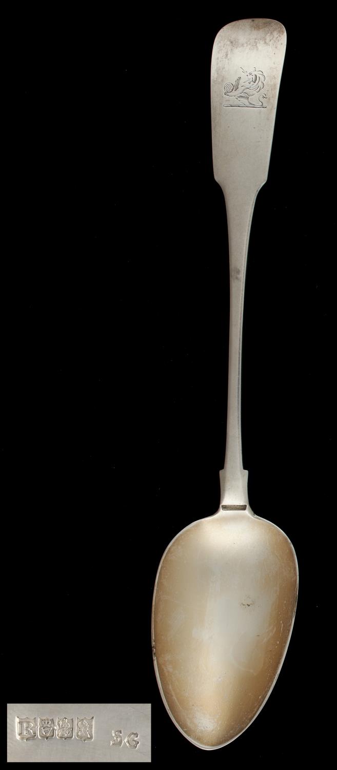 AN IRISH GEORGE III SILVER GRAVY SPOON Fiddle pattern, crested, by Samuel Green of Cork, Dublin