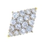 A DIAMOND CLUSTER RING, IN 18CT GOLD, 5G, SIZE M