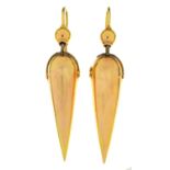 A PAIR OF GOLD EARRINGS, UNMARKED, 2G