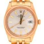 A ROLEX OYSTER PERPETUAL DATEJUST 18CT GOLD GENTLEMAN'S WRISTWATCH, MAKER'S GOLD BRACELET AND