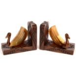 A PAIR OF CARVED HORN AND WOOD SWAN BOOK ENDS, 12CM H