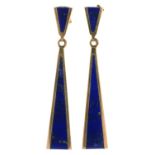 A PAIR OF LAPIS LAZULI DROP EARRINGS, IN 9CT GOLD, 4.4 CM L APPROX, 5.5G