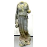 A RECONSTITUTED STONE GARDEN STATUETTE OF A MAIDEN (DAMAGED), 100CM H APPROXIMATELY