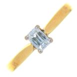 AN EMERALD CUT DIAMOND SOLITAIRE RING, IN 18CT GOLD, LONDON 2001, 2.5G, SIZE K