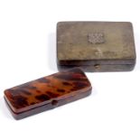 TWO TORTOISESHELL BOXES, ONE APPLIED WITH SILVER MONOGRAM, 12 AND 12.5CM L, BOTH EARLY 20TH C