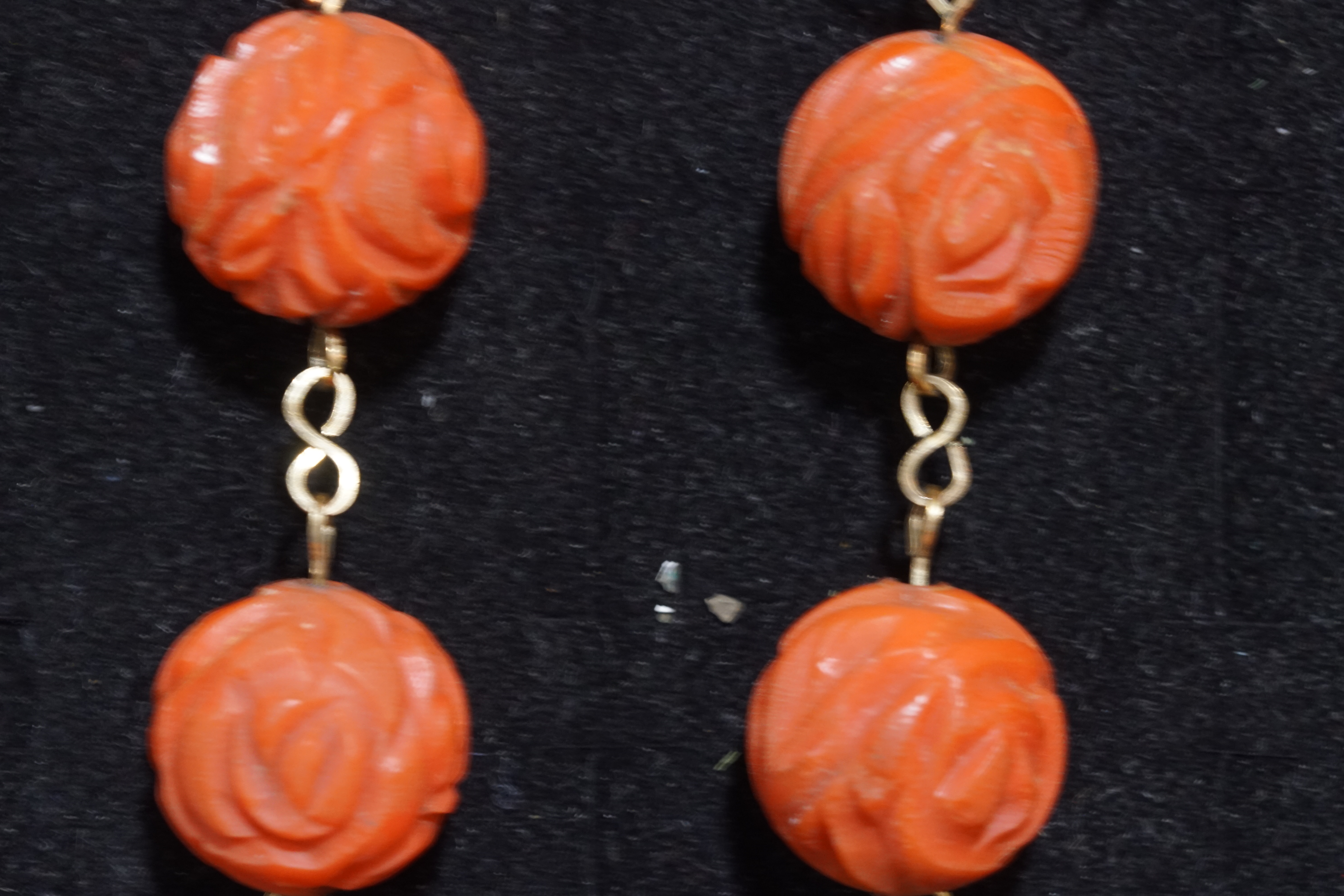 A collection of coral necklaces to include a large carved beaded necklace, - Image 4 of 5