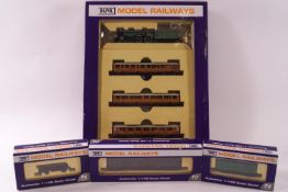 A Dapol N Gauge Model Railway set, model; ND-079 Set 1 Doncaster Rovers LNER....