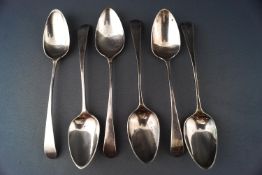 Six Old English teaspoons, London 1796, 12cm long,