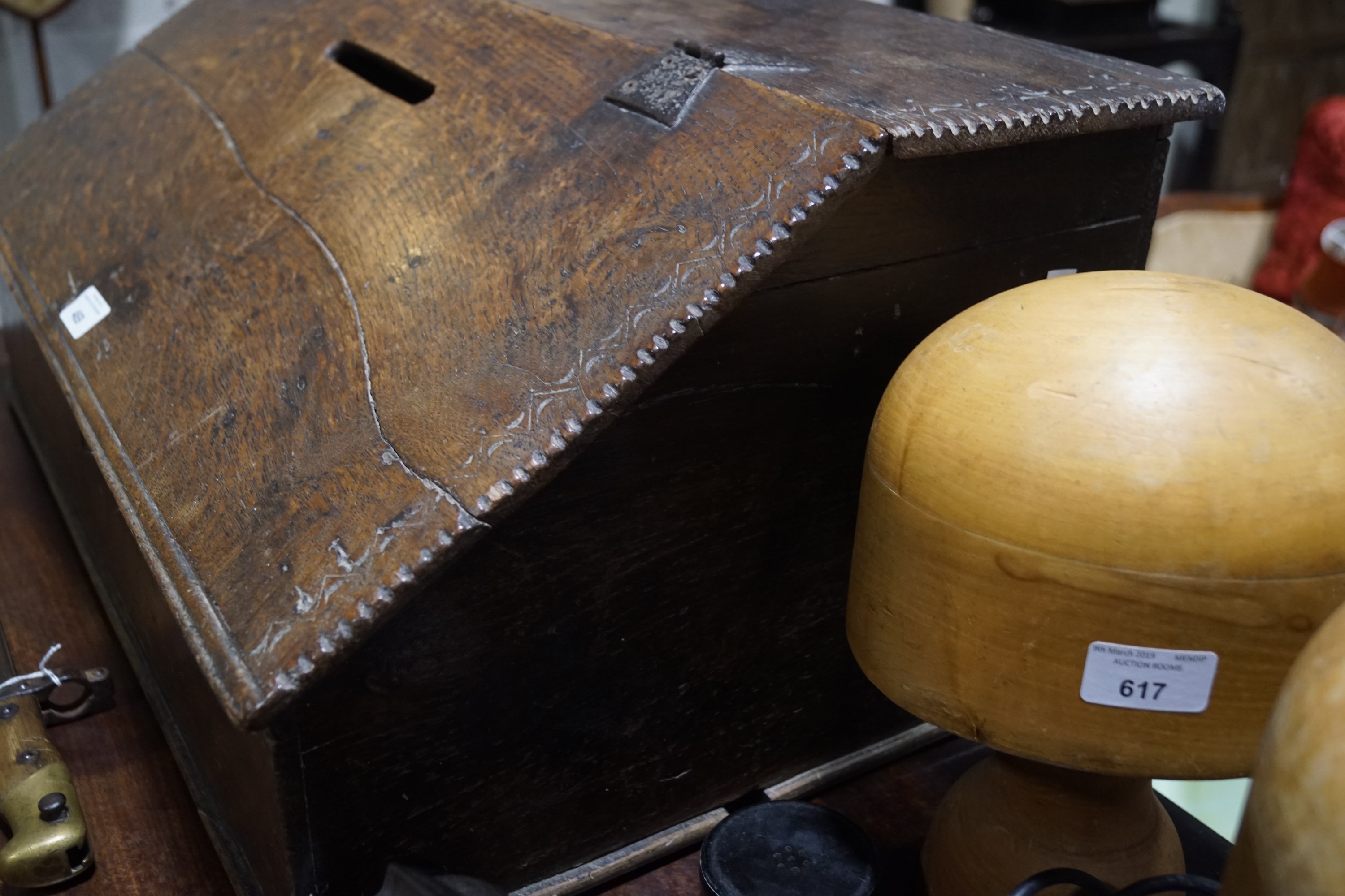 An 18th Century oak bible box, - Image 3 of 5