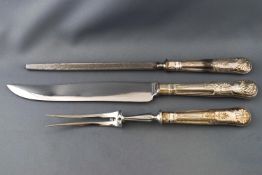 A Kings pattern Carving set with steel, Sheffield 1977,
