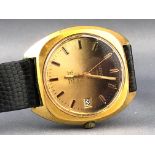 A goldplated Lanco wristwatch with fitted leather strap. 25 Jewels automatic movement.