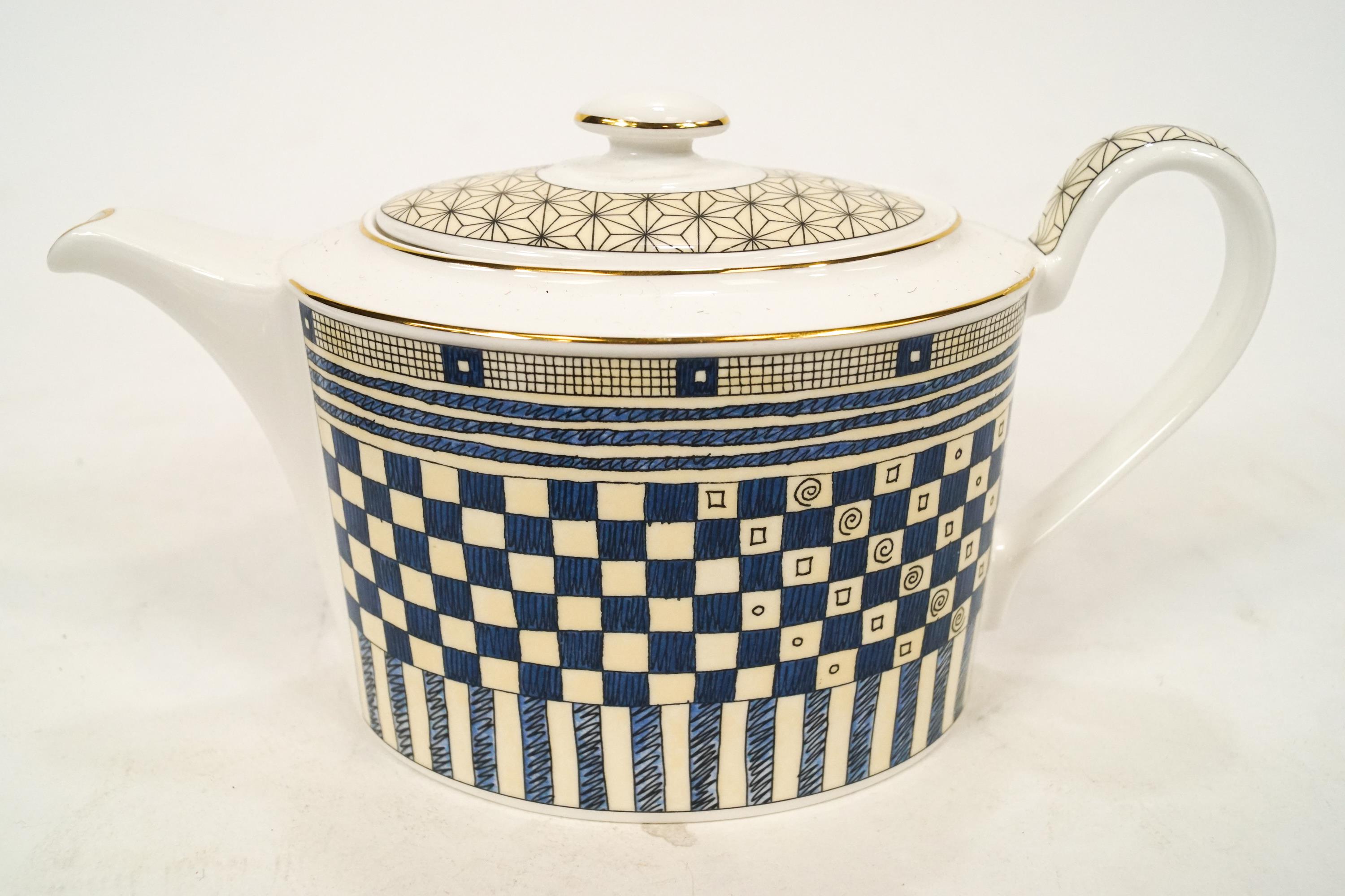 A Wedgwood 'Samurai' pattern tea service - Image 3 of 3