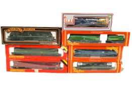 A group of boxed Hornby 00 gauge locomotives, to include R369 BR Class 31 diesel,