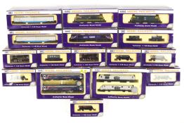 Sixteen boxed Dapol locomotives/carriages etc (including two with two per box)