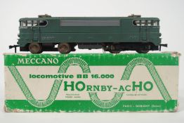 A boxed Meccano Hornby - Acho Bobo 16.000 locomotive