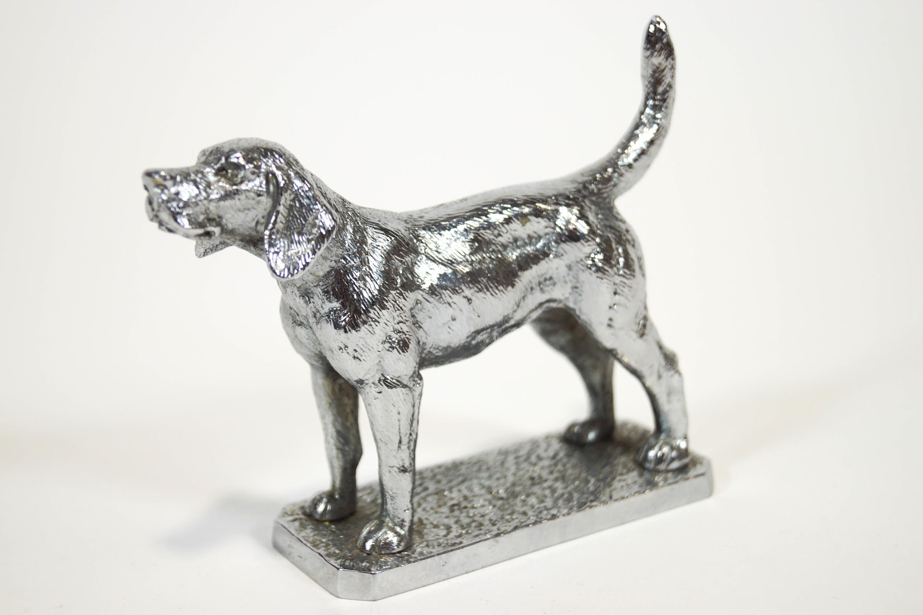 A chrome finished car mascot in the form of a fox hound, - Image 2 of 3